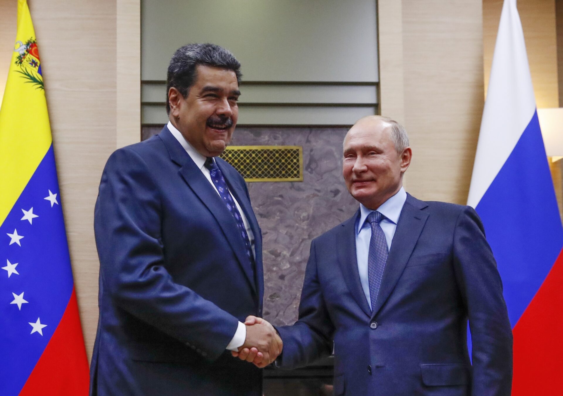 Nicolas Maduro and Vladimir Putin – EDM January 31, 2019