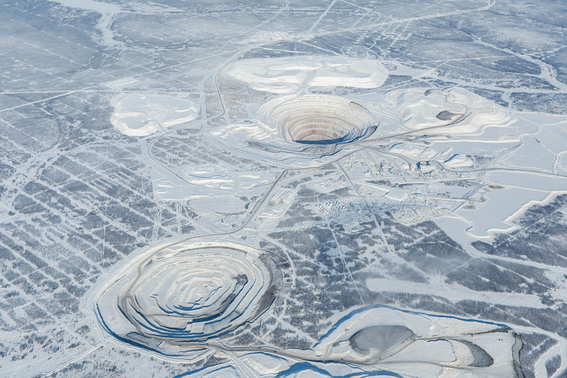 russian diamond mine alrosa