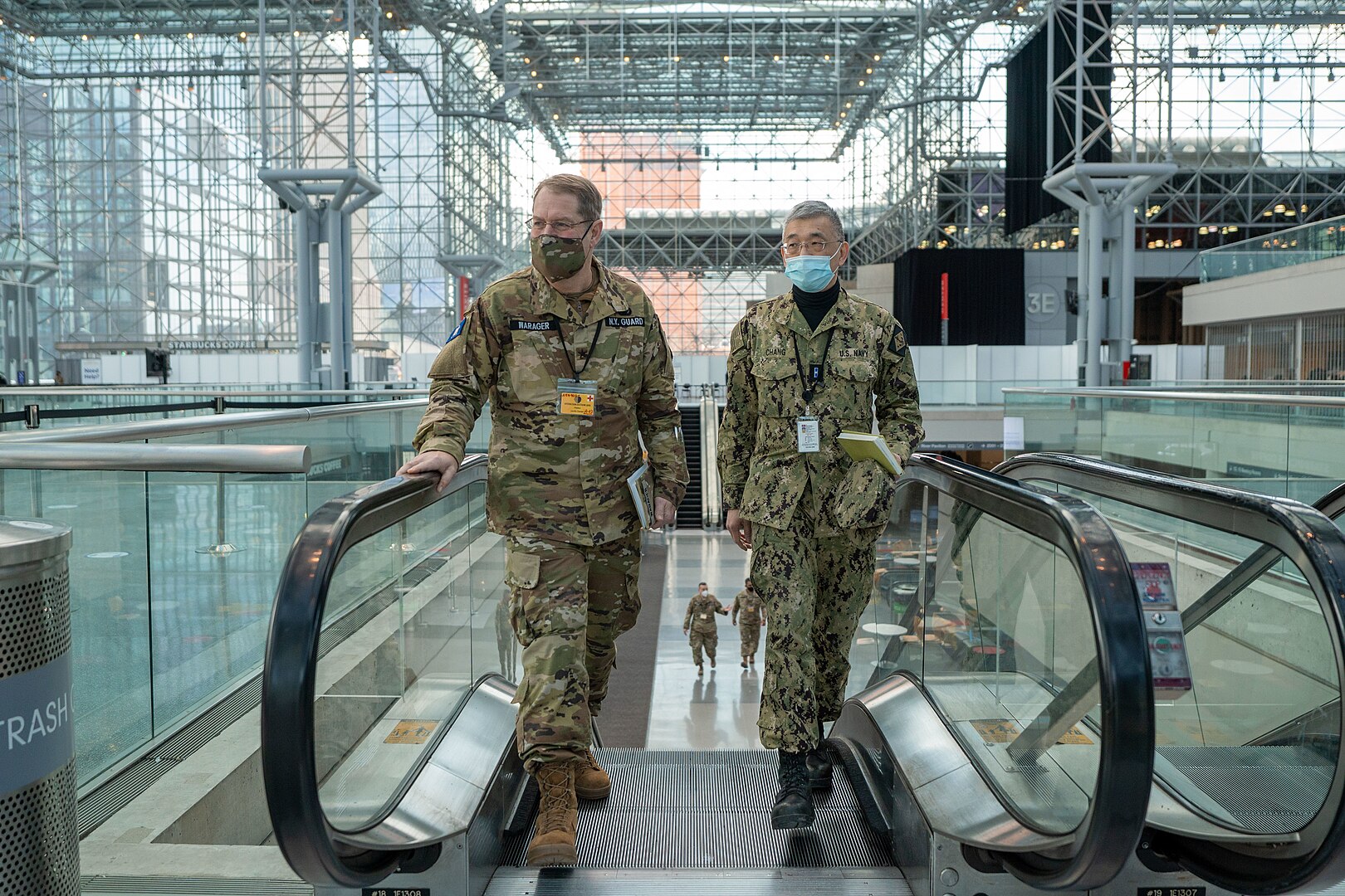 1620px-New_York_Guard_Brig._Gen._David_Warager_on_escalator